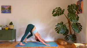 Postpartum yoga flow - Joint mobility and lower body focus