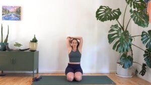 Yoga stretching Postpartum - Quick upper body opening